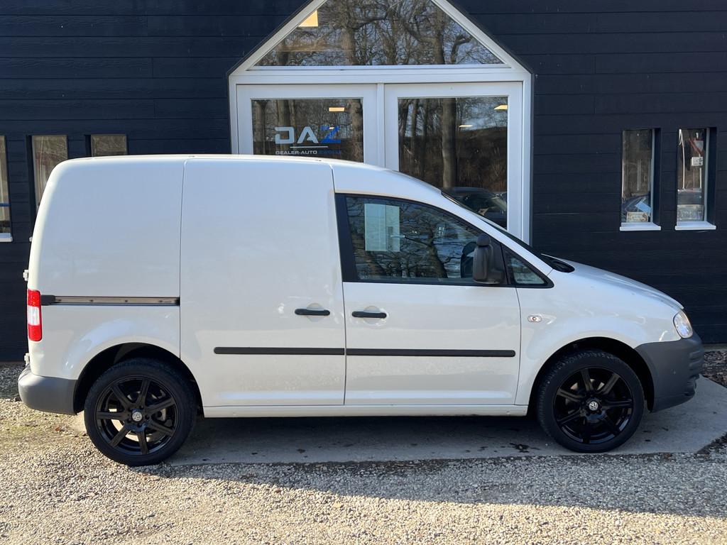 Volkswagen Caddy 2.0 CNG 850 kg. Airco/Cruise/Trekhaak/17 in, Auto's, Bestelauto's, Euro 5, Stof, Gebruikt, Volkswagen