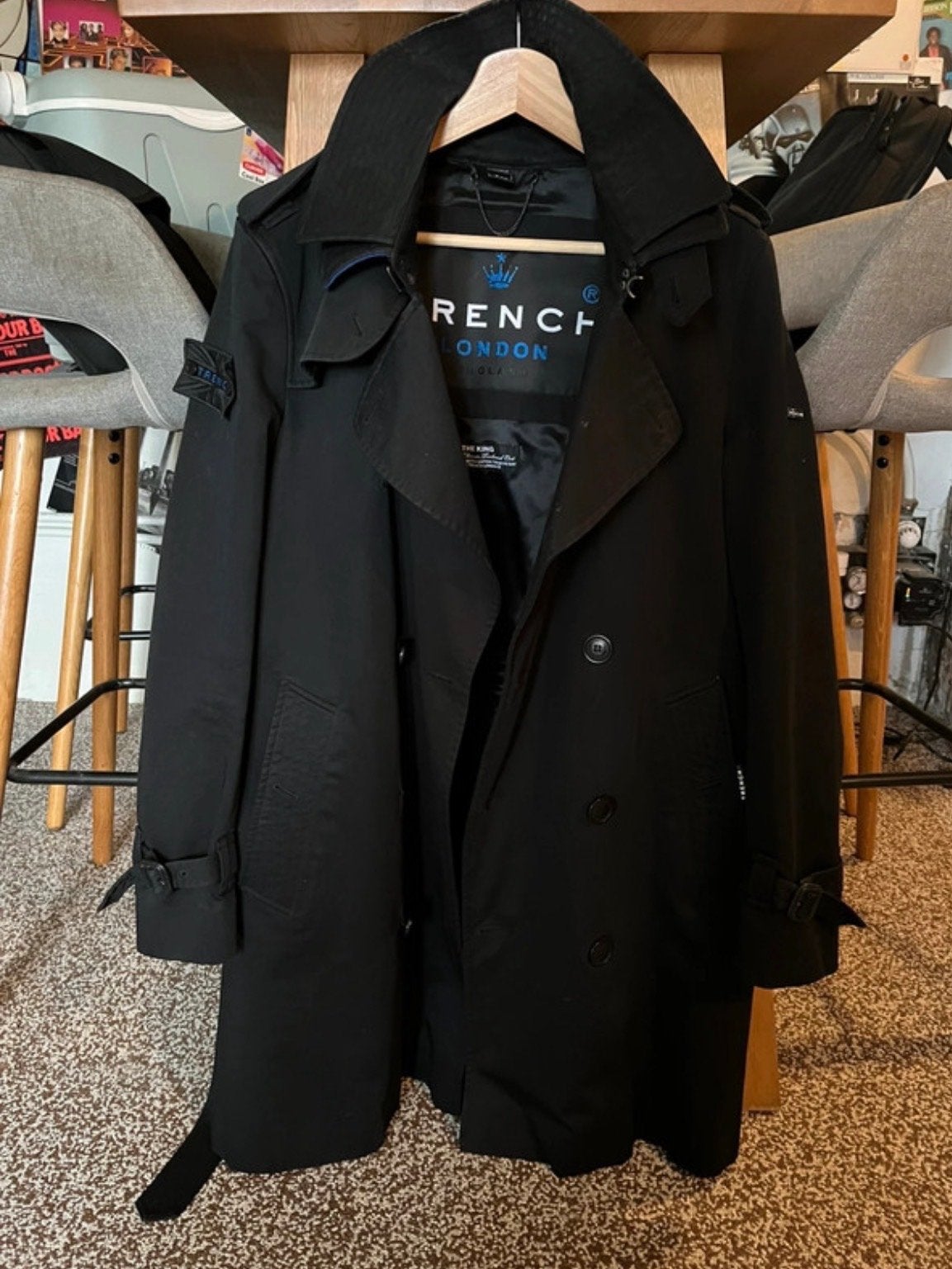 Trench London King Classic Trenchcoat Zwart met Blauw, Ophalen, Nieuw, Maat 38/40 (M), Zwart