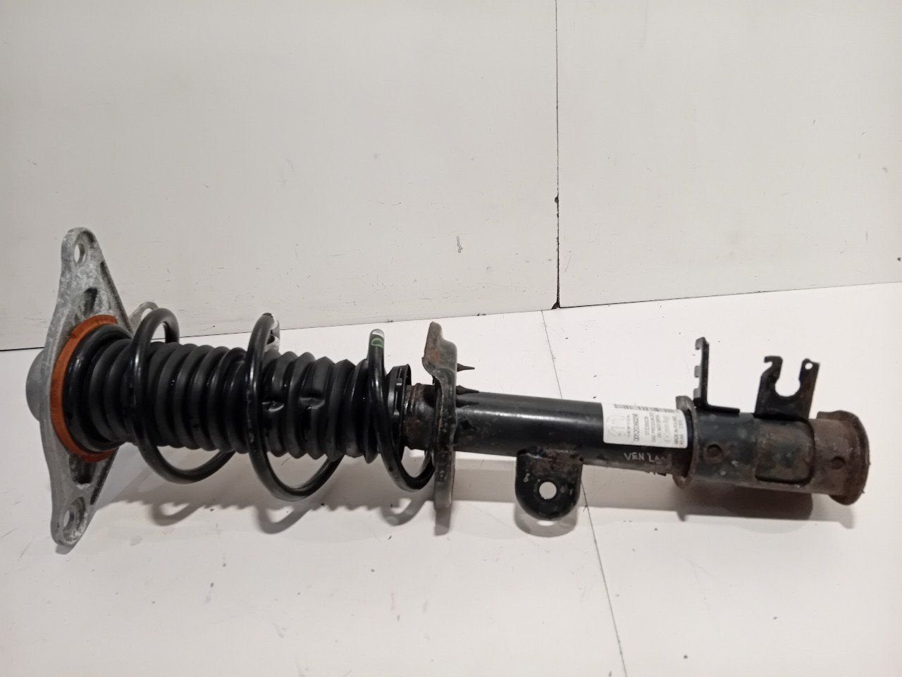 Veerpoot links achter Fiat 500X, Onderdelen@venauto.nl, Van der Ven Autorecycling B.V., Gebruikt, Ettenseweg 76, 4706 PB Roosendaal, The Netherlands