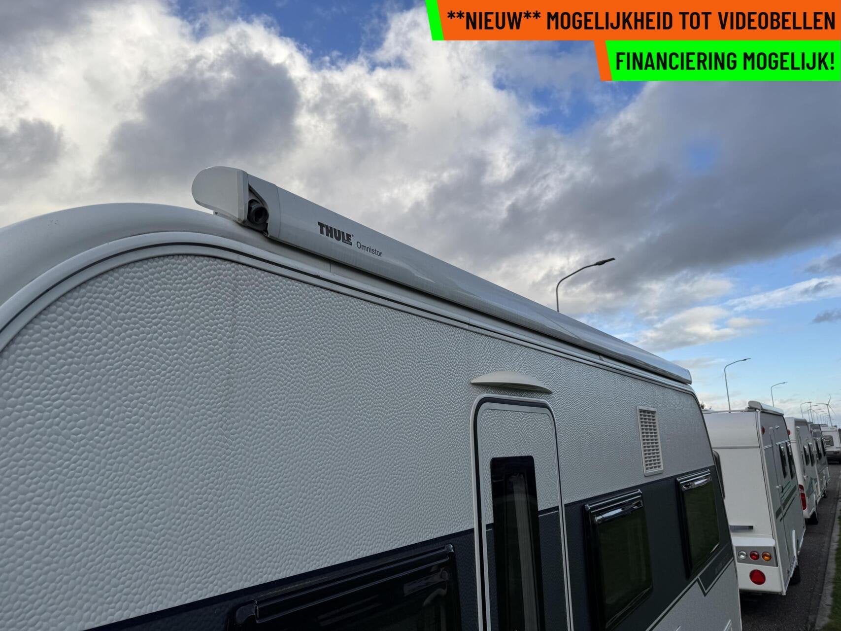 Hobby 495 UL DE LUXE EDITION, ENKELE BEDDEN, RONDZIT, LUIFEL, Caravans en Kamperen, Rondzit, Hobby, 7 tot 8 meter, Bedrijf