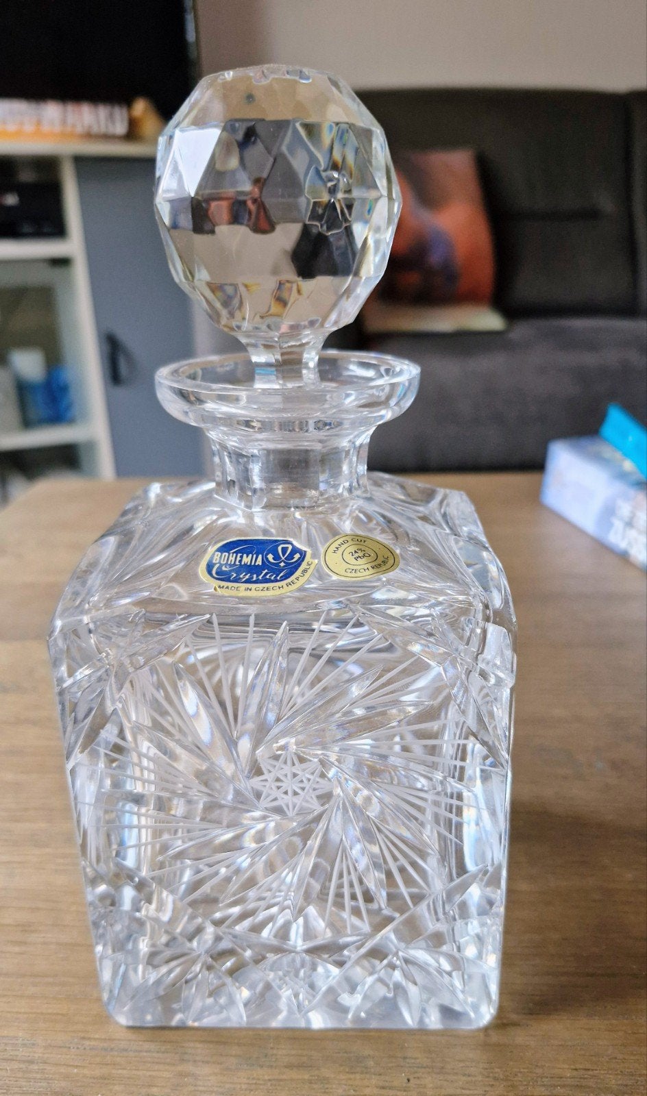 Bohemia Crystal Karaf - Handgeslepen 24% PbO, Antiek en Kunst, Antiek | Glas en Kristal, Ophalen of Verzenden