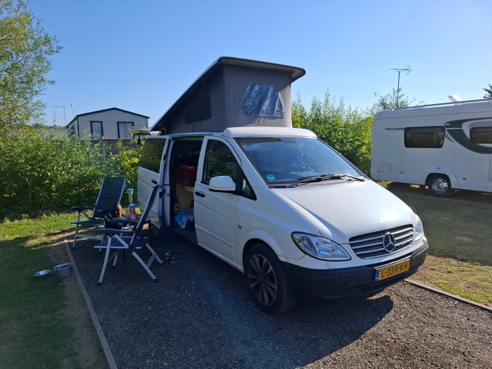 Mercedes Vito V6 Camperbus - Goed onderhouden, compleet!, Caravans en Kamperen, Mercedes-Benz, Diesel, Particulier, 4 tot 5 meter