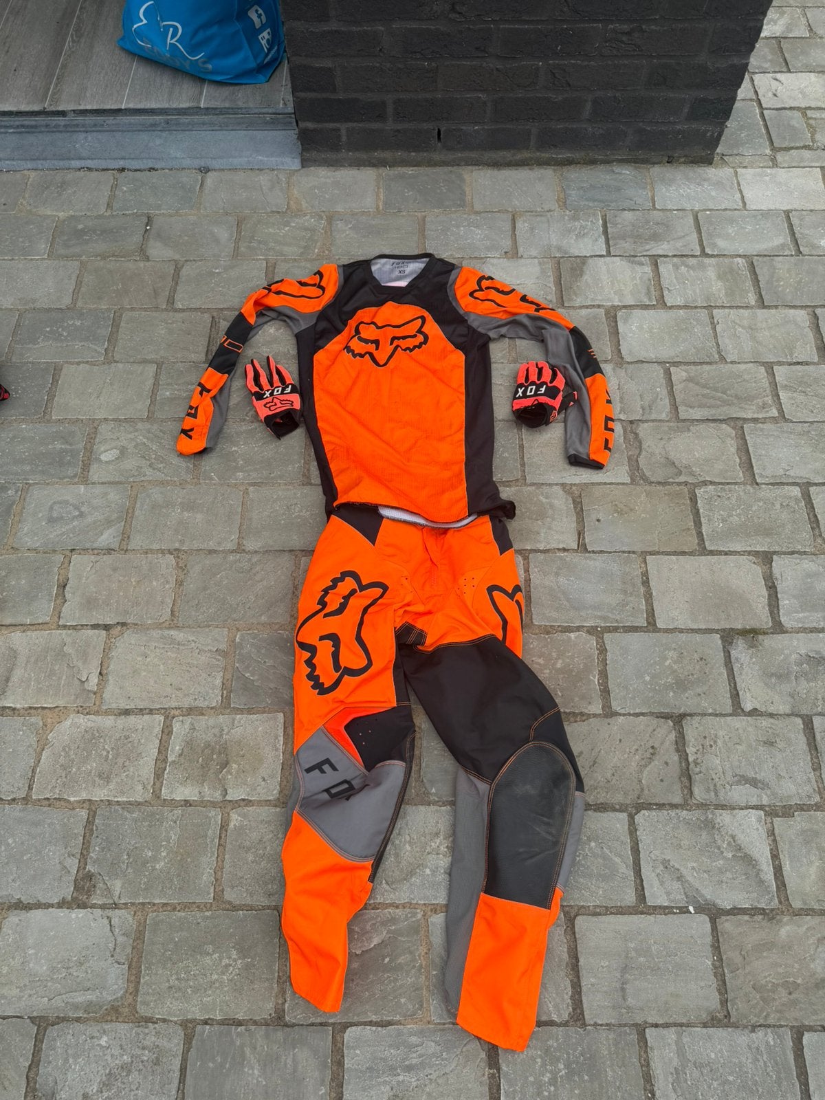 Cros pak + handschoenen, Ophalen, Tweedehands, Handschoenen