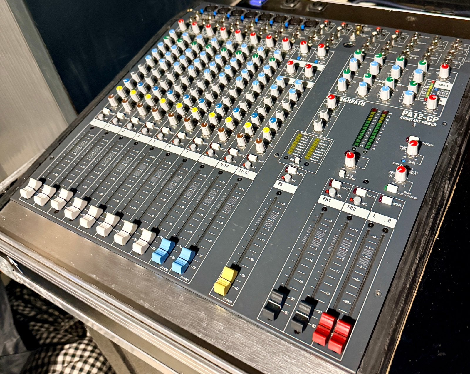 Allen & Heath powered mixer mengpaneel, Ophalen, Zo goed als nieuw