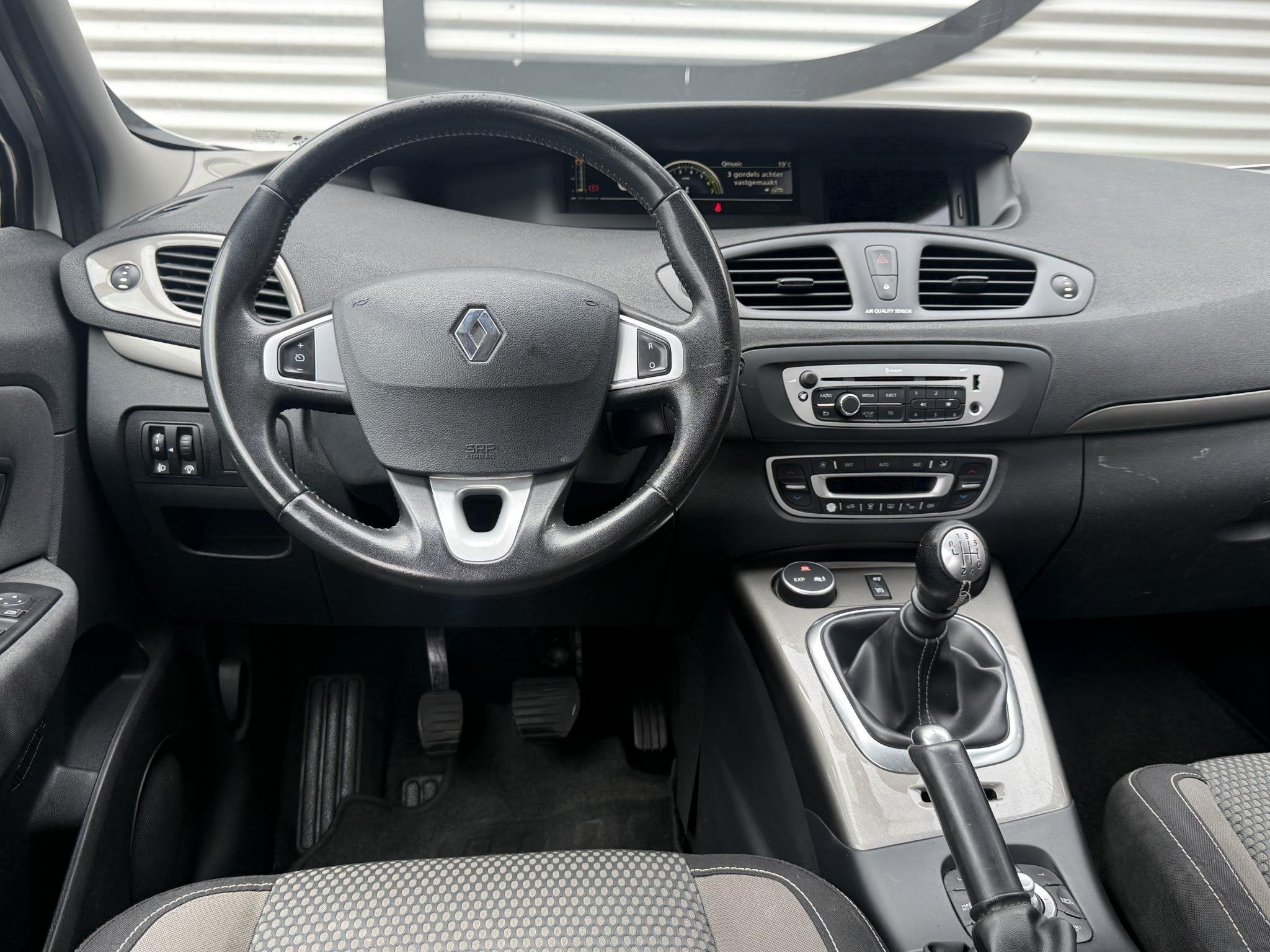 Renault Scénic 1.2 TCe Expression 2e Eigenaar|Cruise|Trekha, Auto's, Renault, Voorwielaandrijving, Euro 5, Stof, Gebruikt