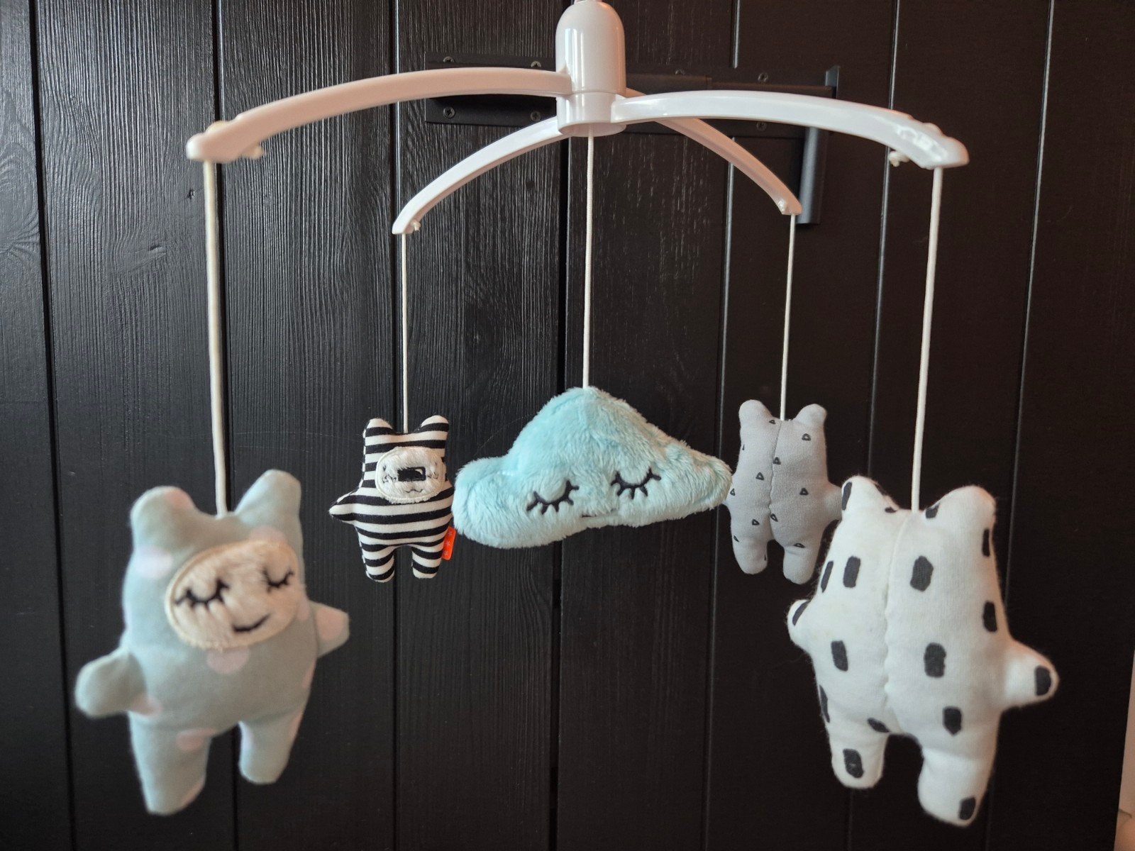 Hema muziekmobiel / boxmobiel voor op een baby box, Kinderen en Baby's, Speelgoed | Babyspeelgoed, Gebruikt, Mobiel, Met geluid