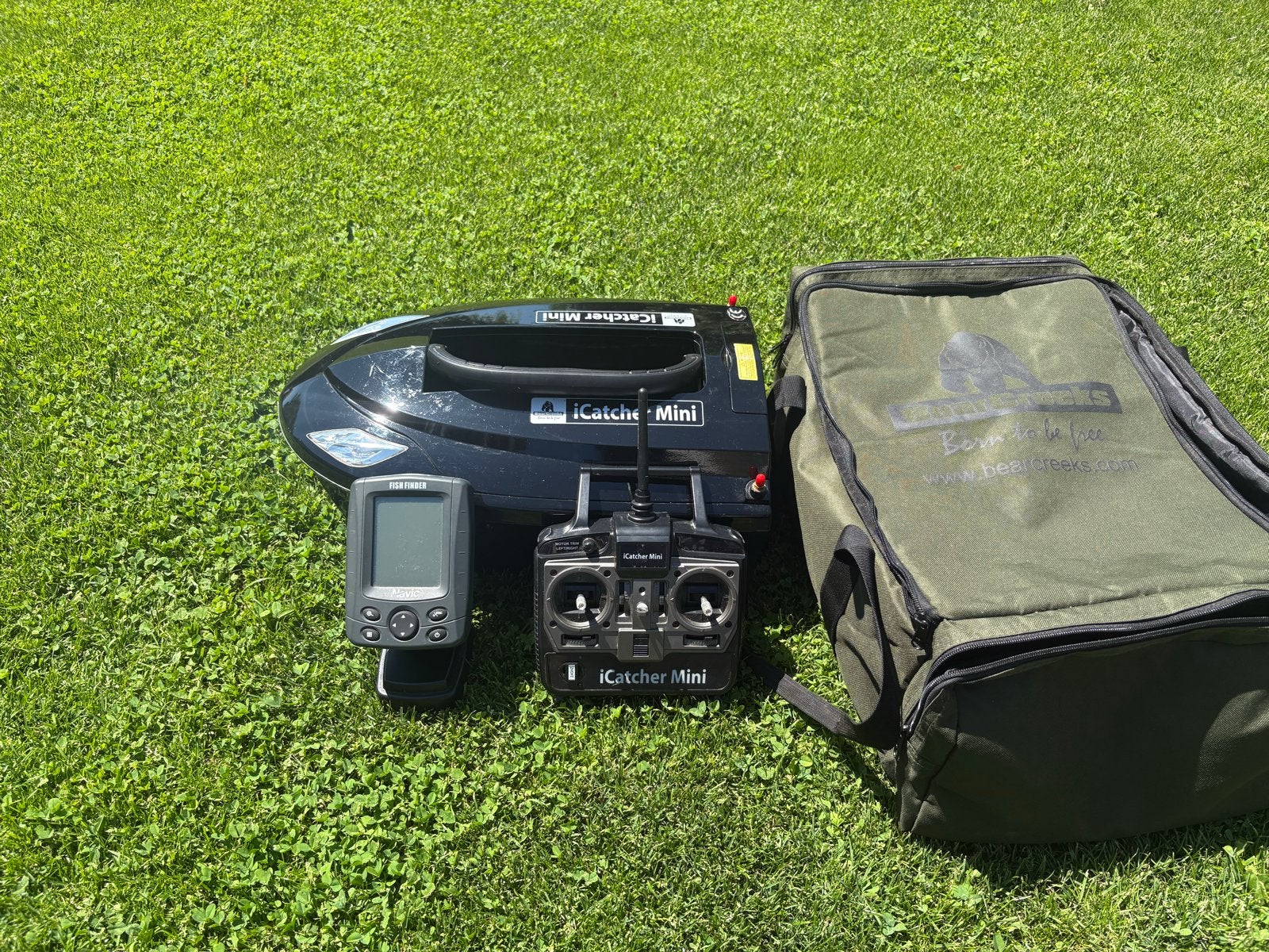 Bearcreeks voerboot met dieptemeter/fishfinder (300m bereik), Ophalen of Verzenden, Zo goed als nieuw, Overige typen