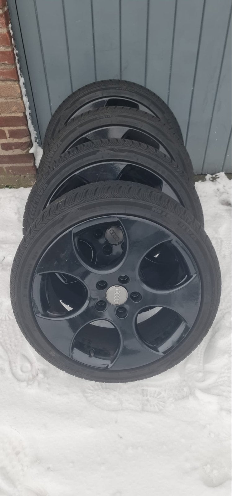 Audi/VW 18 inch velgen met winterbanden 225/40R18, Auto-onderdelen, Ophalen, 18 inch, Gebruikt, Banden en Velgen