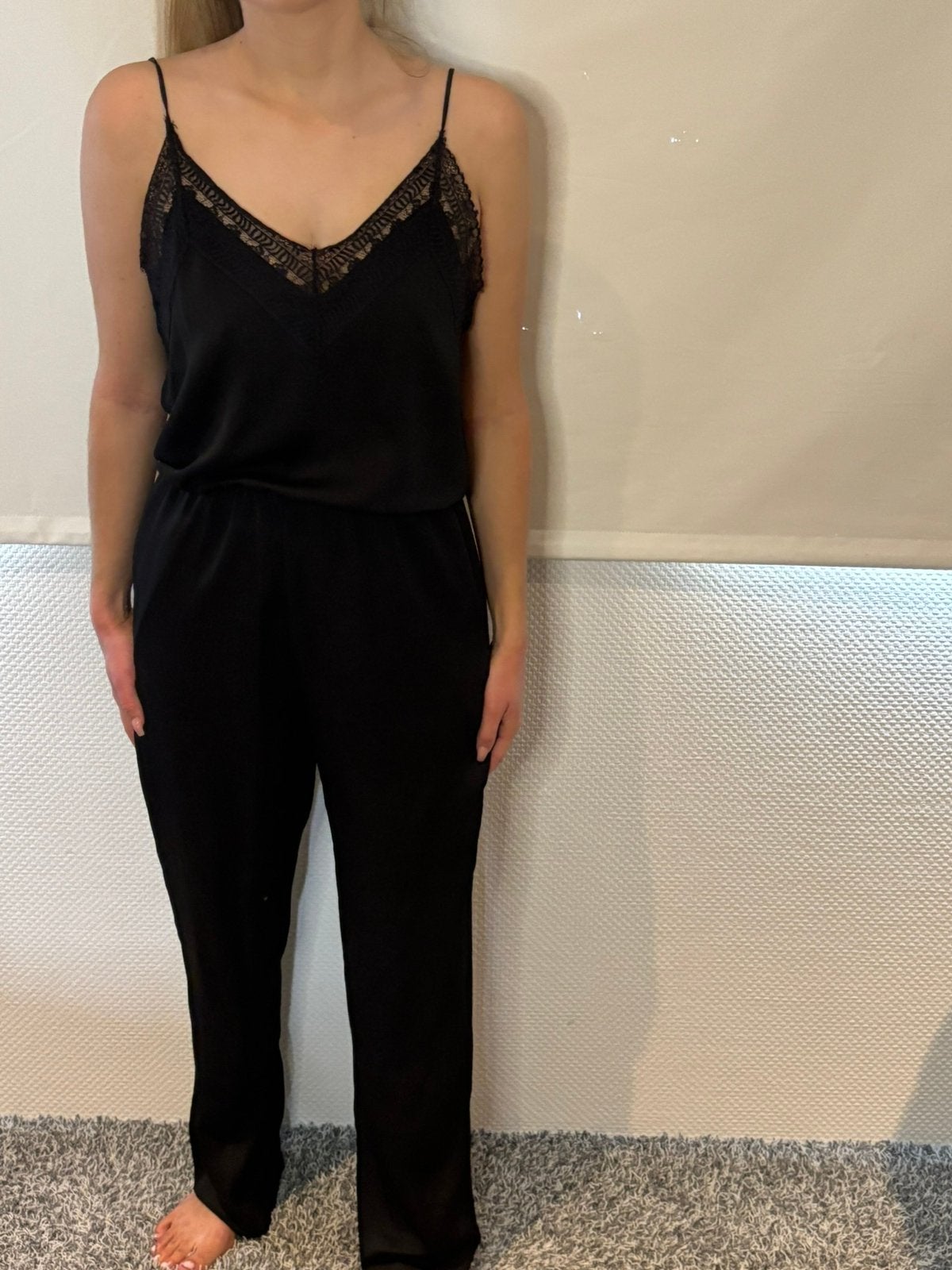 Maje jumpsuit met kant maat s, Ophalen of Verzenden, Zo goed als nieuw, Maat 36 (S), Zwart
