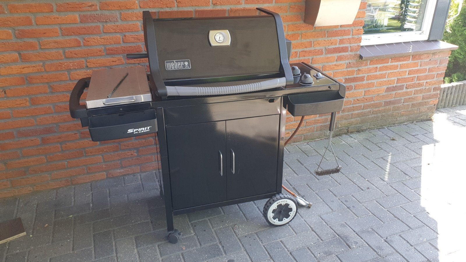 Weber BBQ Spirit Classic gasbarbecue met gas bus bijna vol, Tuin en Terras, Gasbarbecues, Ophalen of Verzenden, Gebruikt, Weber