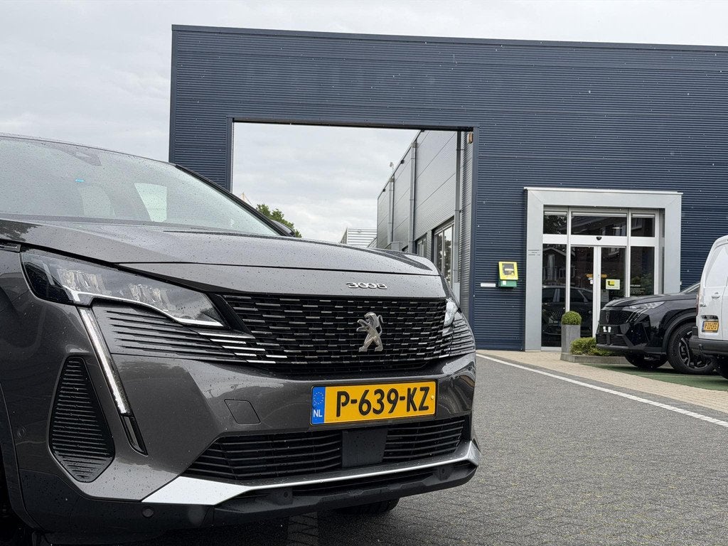 Peugeot 3008 Allure Pack Business 1.6 HYbrid 225PK EAT8 Aut., 12 maanden, Euro 6, Leder en Stof, Grijs