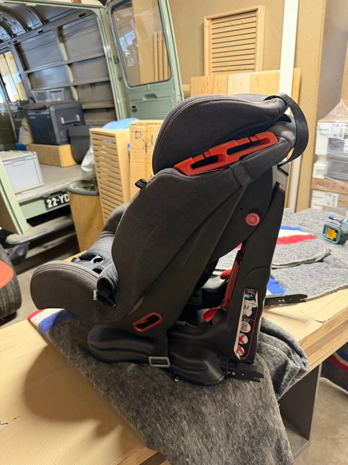 Comfortabele Autostoel voor Kinderen - Gebruikt, Autogordel of Isofix, Gebruikt, Verstelbare rugleuning, 9 t/m 36 kg