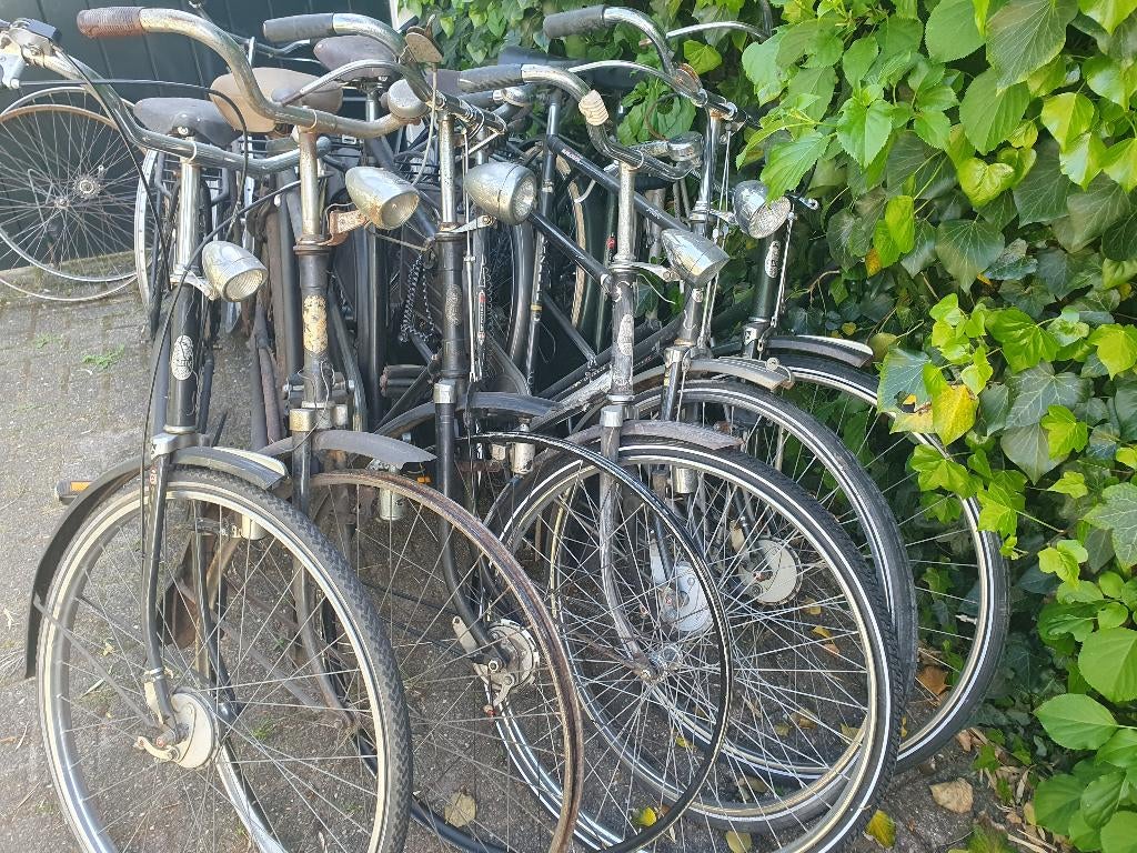 Schuuropruiming, oude Gazelle/Fongers fietsen en frames., Fietsen en Brommers, Ophalen, Gebruikt, Gazelle