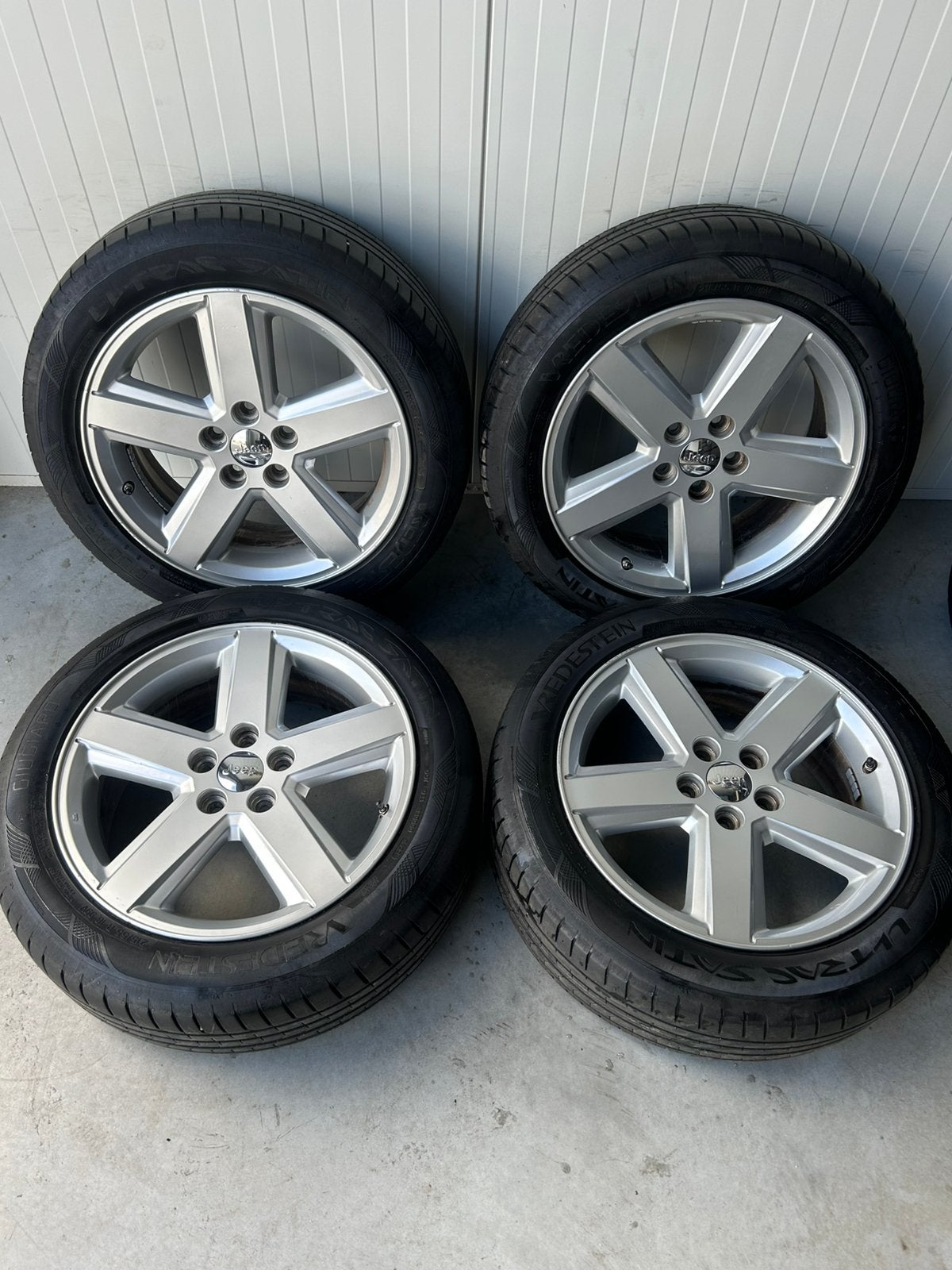 Originele Jeep Compass Renegade 5x110 18 Inch Zomer, Auto-onderdelen, 18 inch, 215 mm, Banden en Velgen, Ophalen of Verzenden