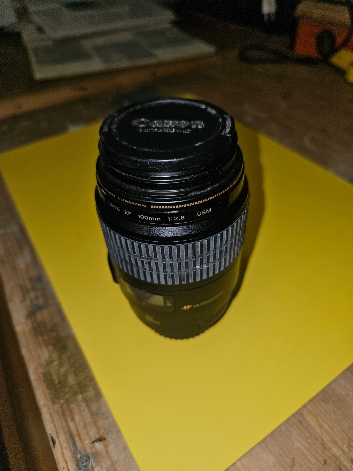 Canon EF 100mm f/2.8 USM Macro Lens, Canon, Ophalen of Verzenden, Zo goed als nieuw, Macrolens