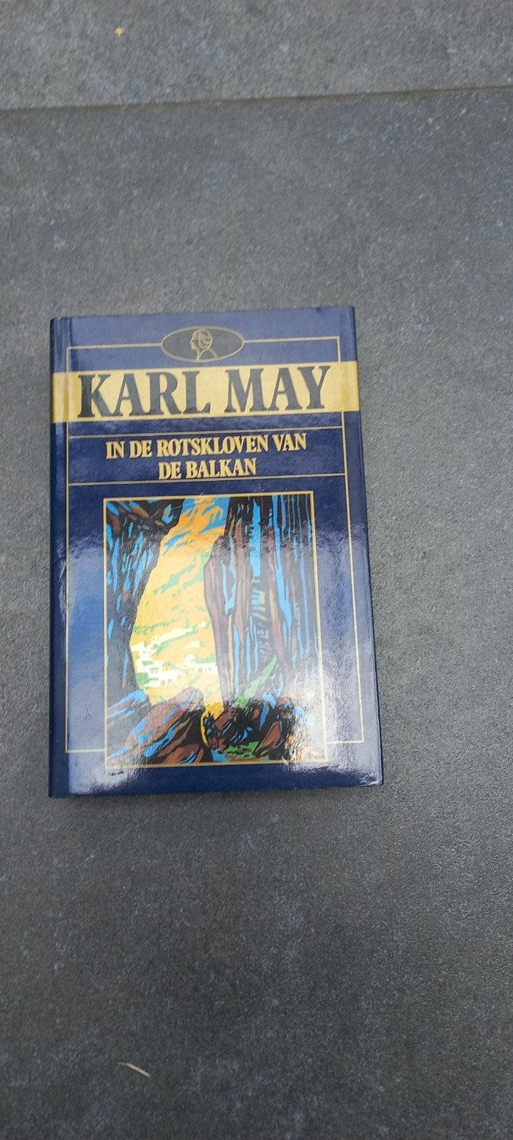 Karl May - In de Rotskloven van de Balkan (Boek), Ophalen of Verzenden, Gelezen, Karl May
