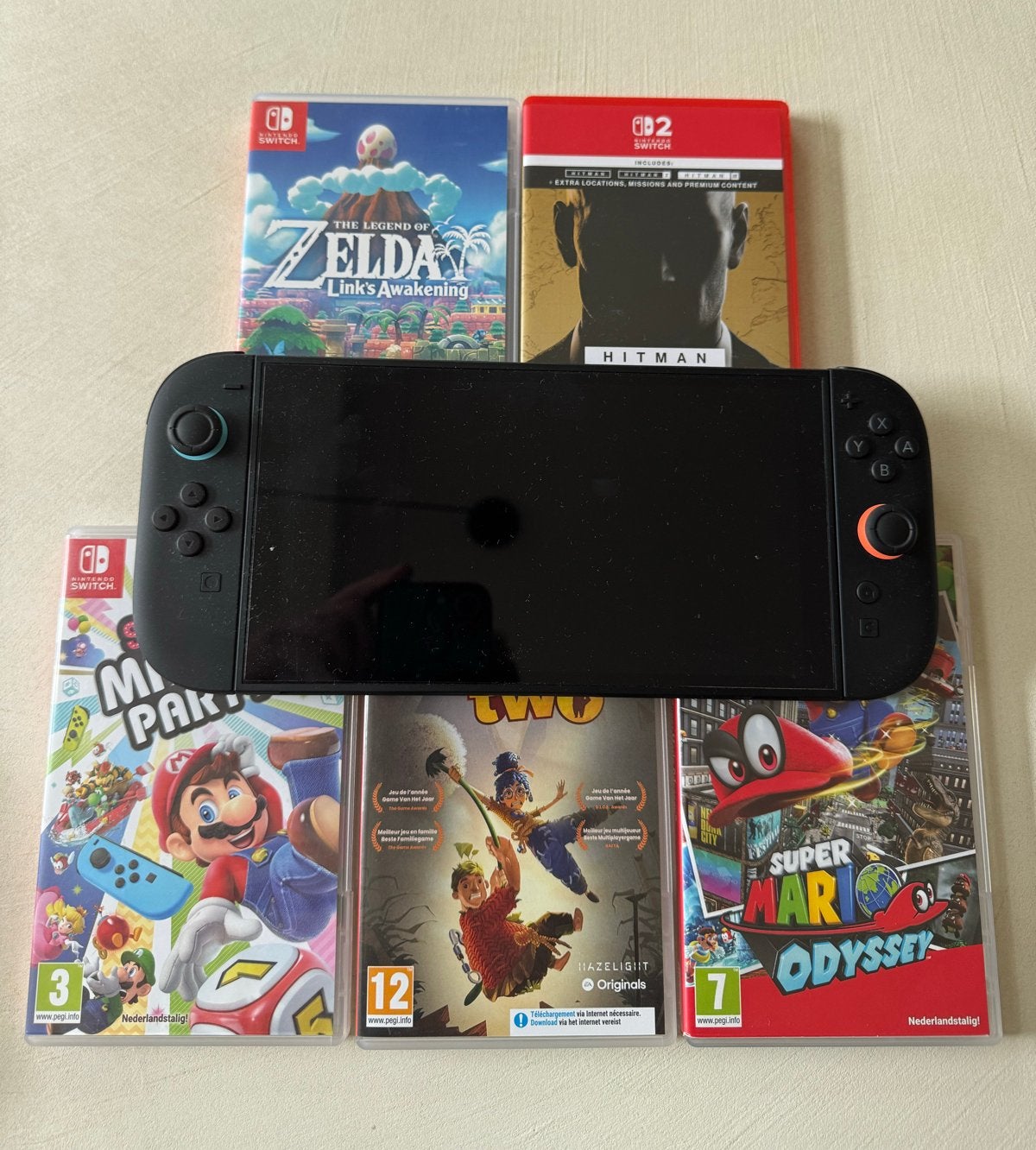 Nintendo Switch 2, amper gebruikt met accessoires, Spelcomputers en Games, Met games, Met 2 controllers, Ophalen of Verzenden