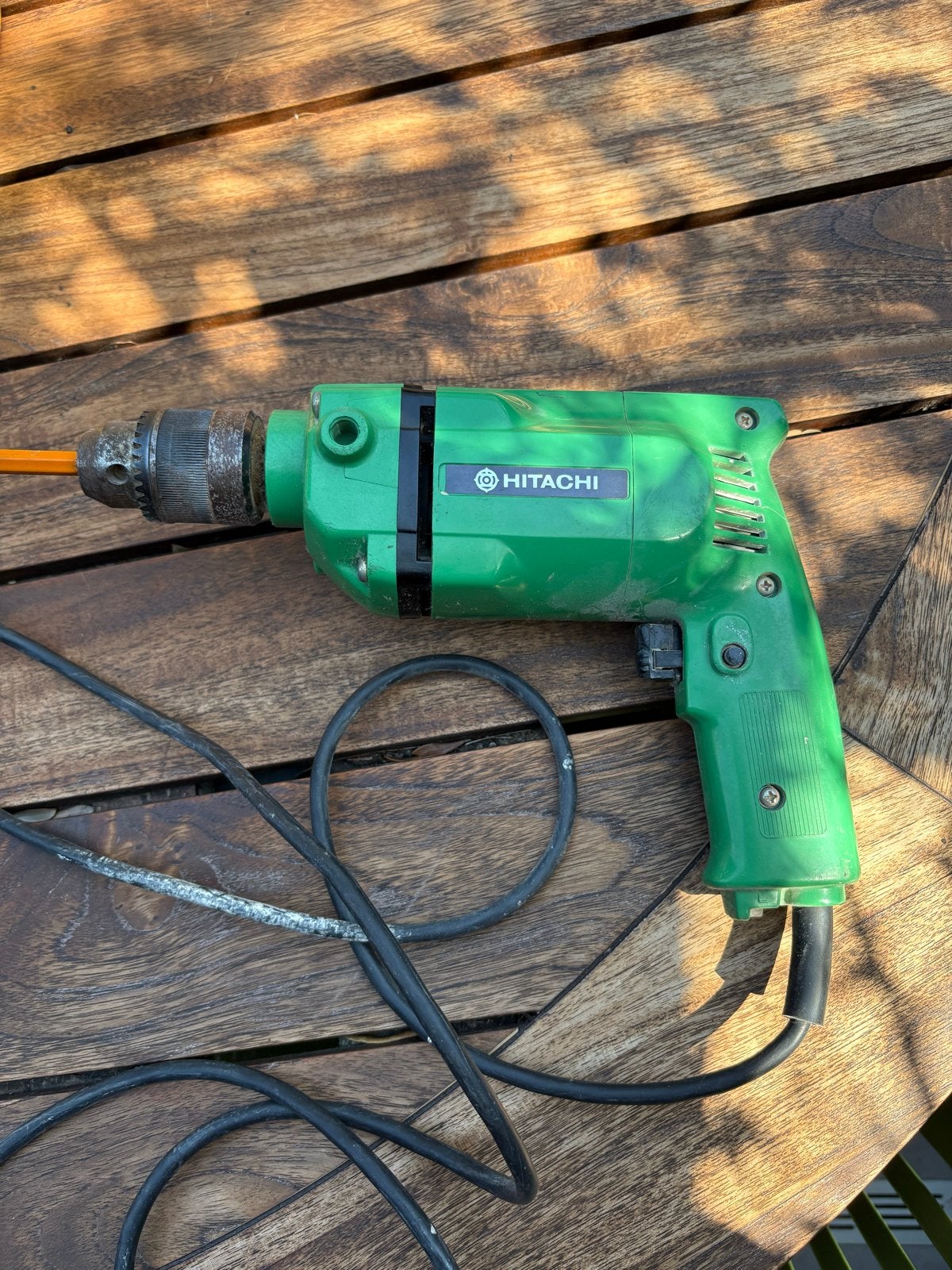 Hitachi Boormachine met Mengstaaf - Gebruikt, Doe-het-zelf en Verbouw, Gereedschap | Boormachines, Ophalen of Verzenden, Gebruikt