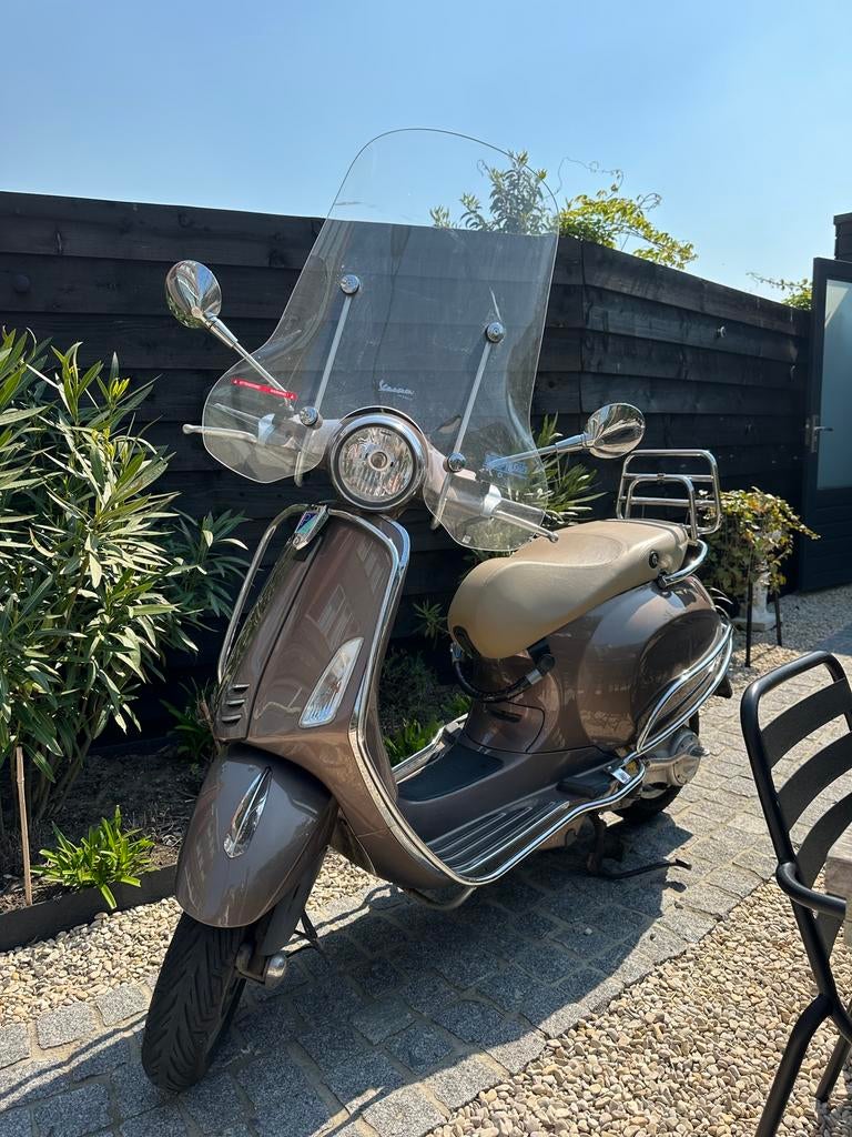 Vespa Primavera top conditie, Ophalen, Overige modellen, Maximaal 45 km/u, Zo goed als nieuw
