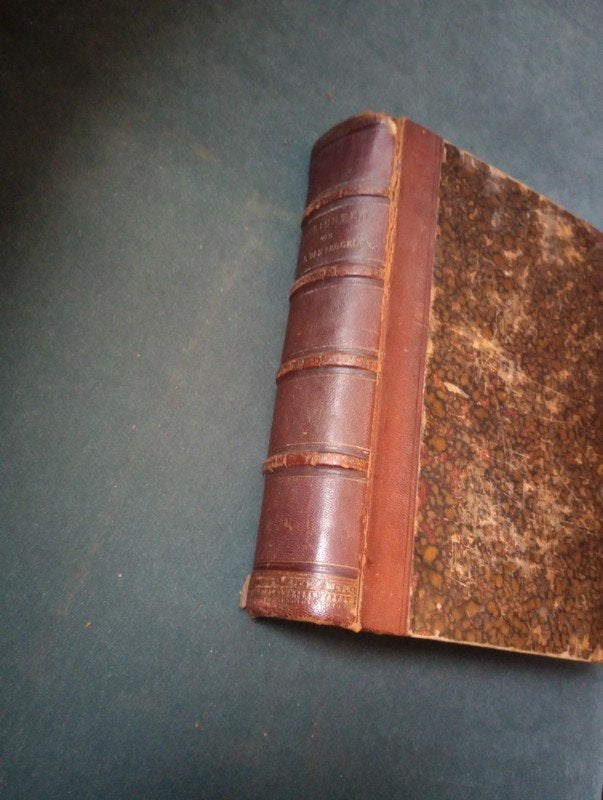 Oud boek gedichten bundel van w.j. van zeggelen, Ophalen of Verzenden, Gelezen