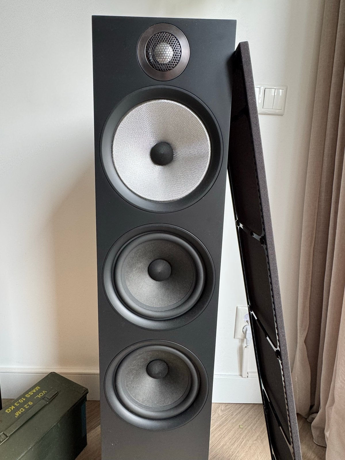 B&W 603 vloerstaande luidsprekers - Zo goed als nieuw, Vloerstaande luidspreker, Zo goed als nieuw, Bowers & Wilkins (B&W), Basreflex