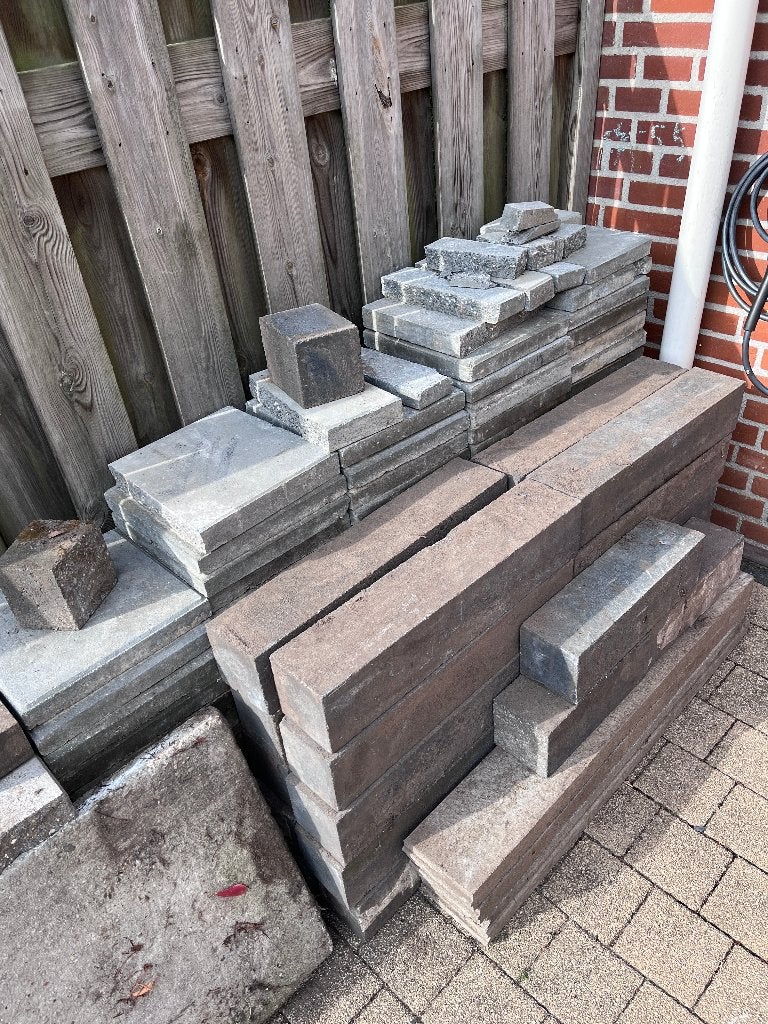 Tuin tegels en betonblokken, Ophalen, Gebruikt, Minder dan 5 m², Beton