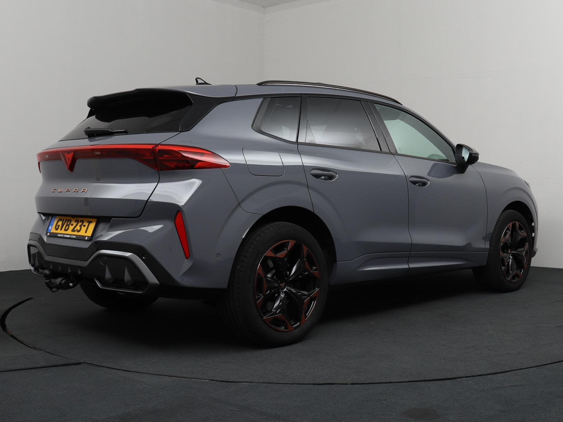 CUPRA Terramar 1.5 TSI e-Hybrid VZ Performance Trekhaak | Pa, Auto's, 4 cilinders, 2000 kg, Alcantara, 26 kWh