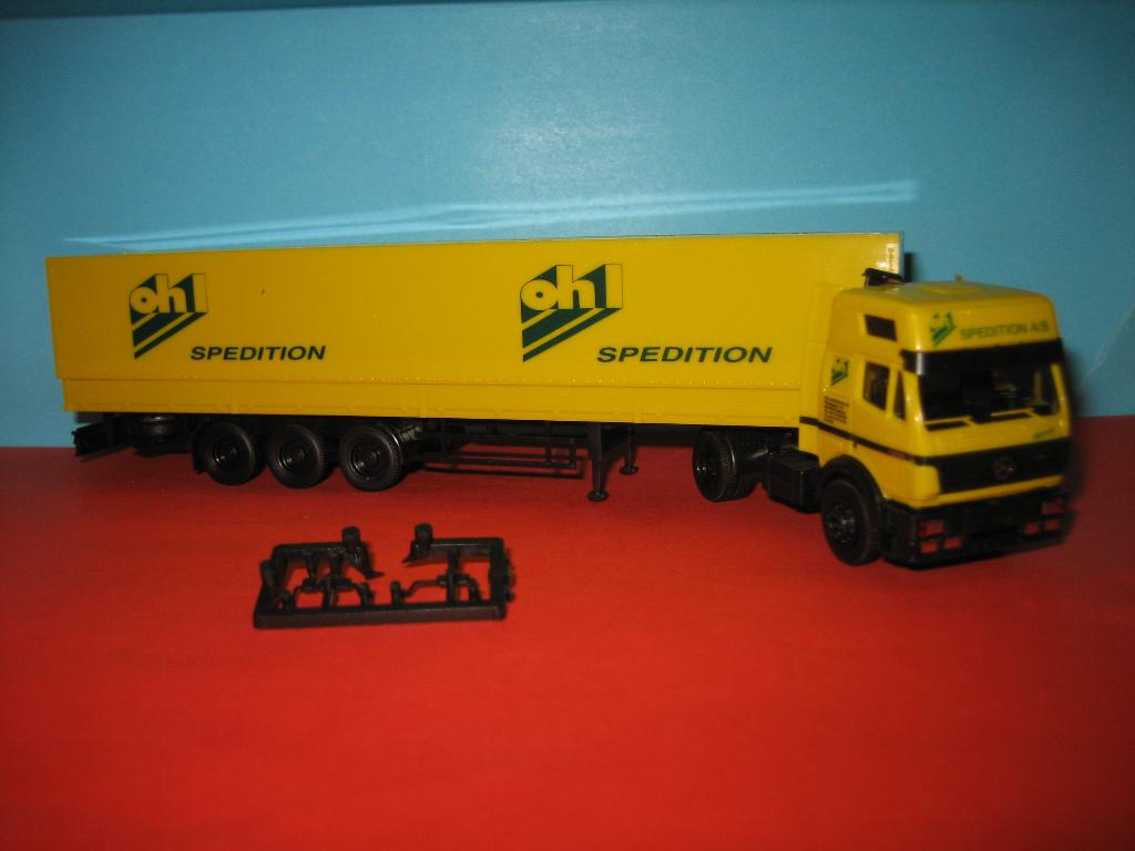 OHL-Spedition  MERCEDES 1838 met oplegger  AWM, Ophalen of Verzenden, Nieuw, Bus of Vrachtwagen, AWM