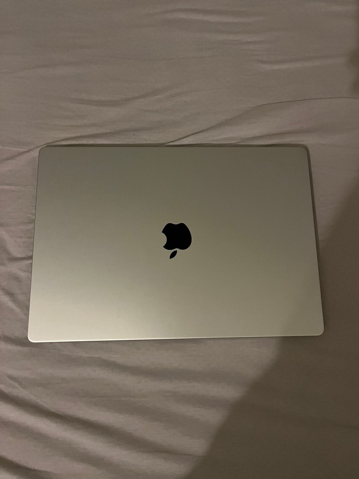 Macbook m1 pro 2021 16 inch 512 gb, Computers en Software, Windows Laptops, Ophalen of Verzenden, Zo goed als nieuw, 16 inch, 4 Ghz of meer