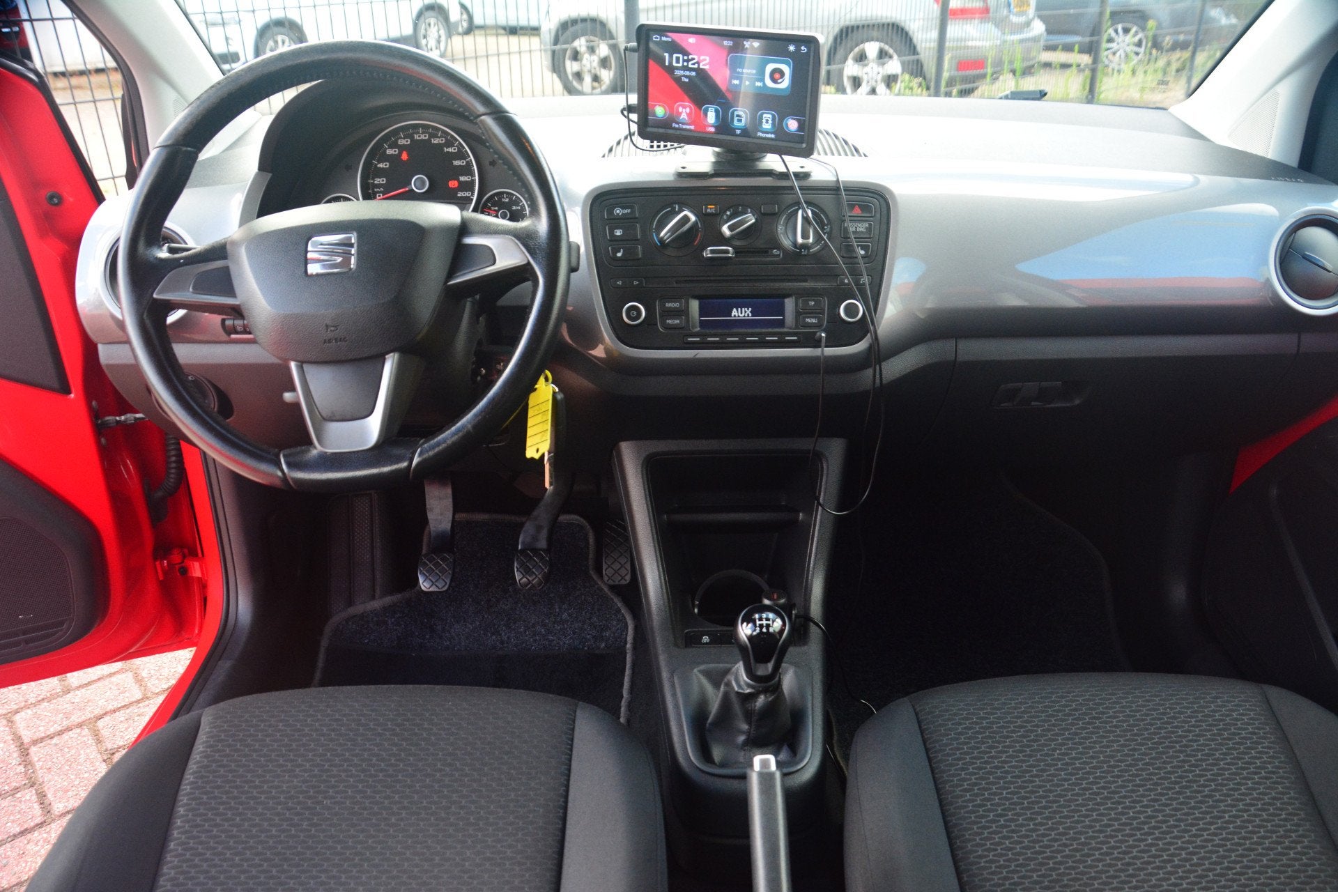 SEAT Mii 1.0 Sport Dynamic | Airco | Elek. ramen | LMV | NL, Voorwielaandrijving, Stof, Gebruikt, Zwart