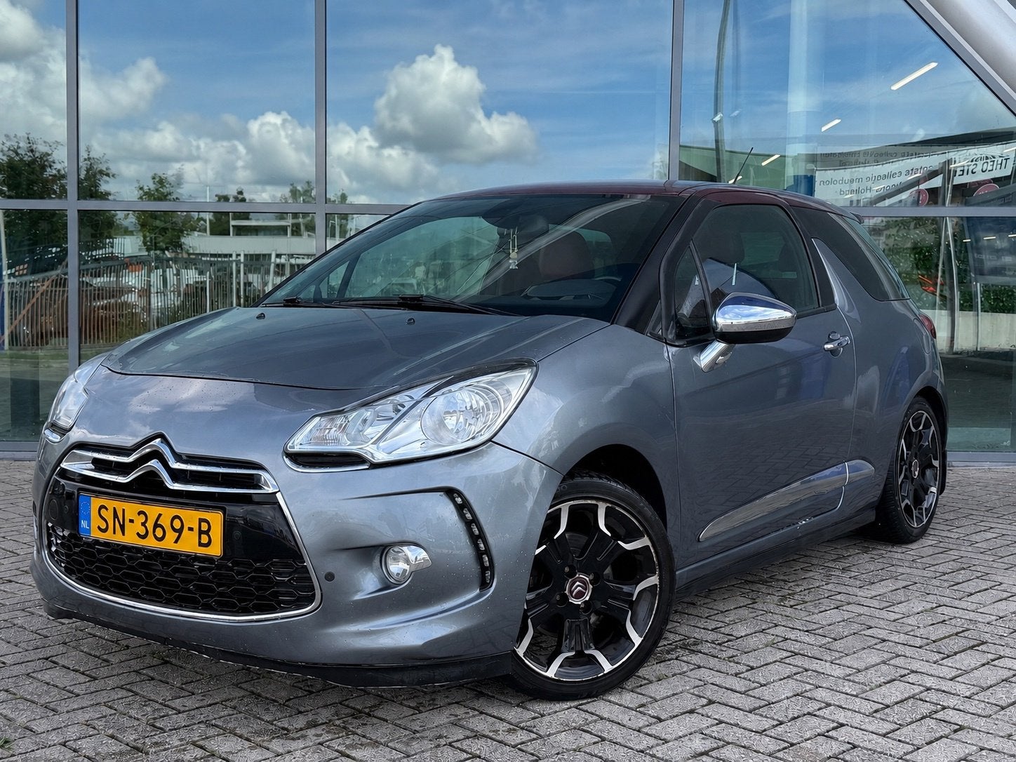 Citroen DS3 1.6 THP Sport Chic, Vol Leder, Navi, PDC, Alle L, Auto's, 15 km/l, Gebruikt, Bedrijf, Handgeschakeld