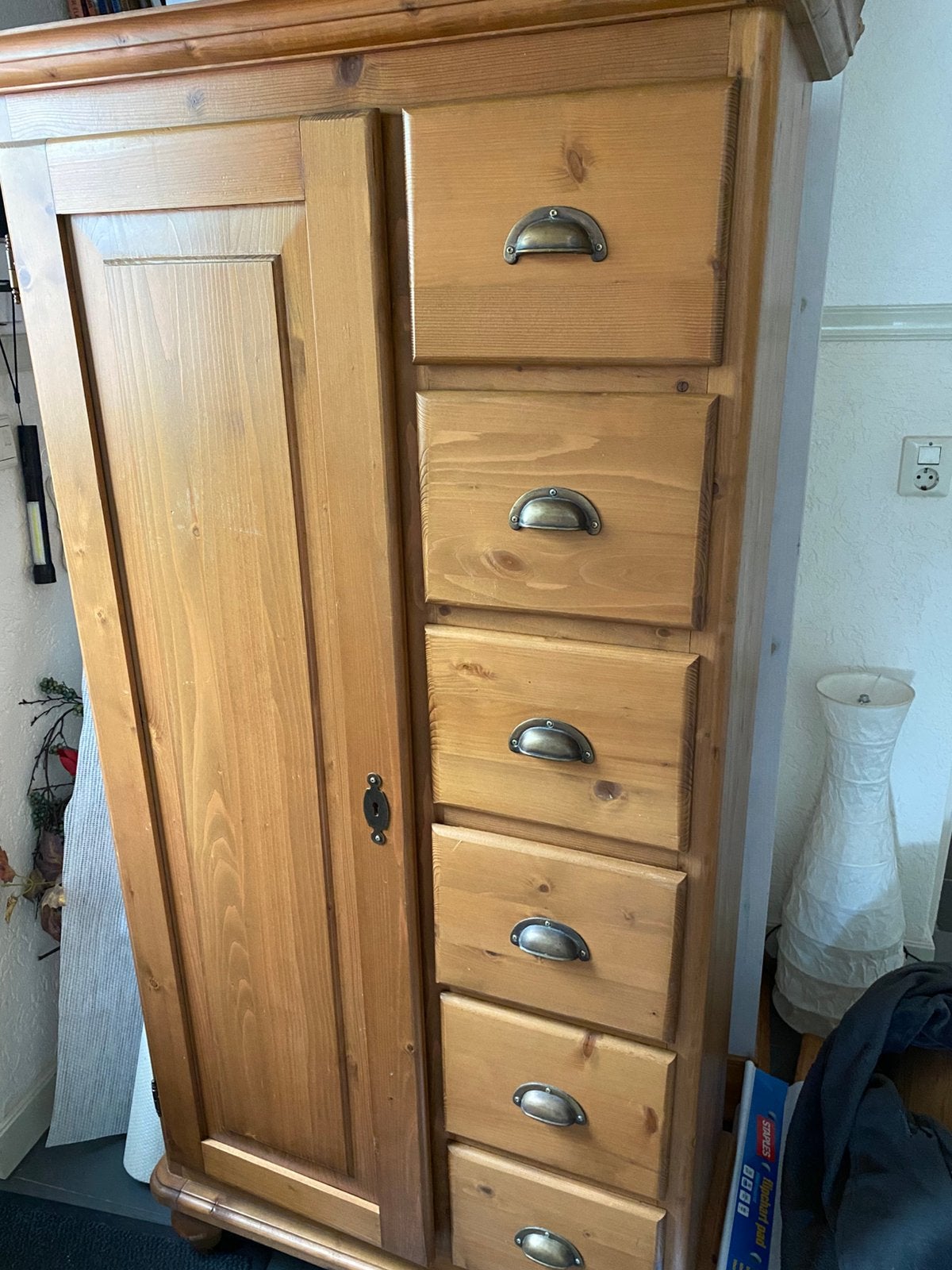 Spekkast, meidenkast, geloogd grenen, handgemaakt, Huis en Inrichting, Kasten | Ladekasten, 1 of 2 laden, Zo goed als nieuw, Minder dan 100 cm