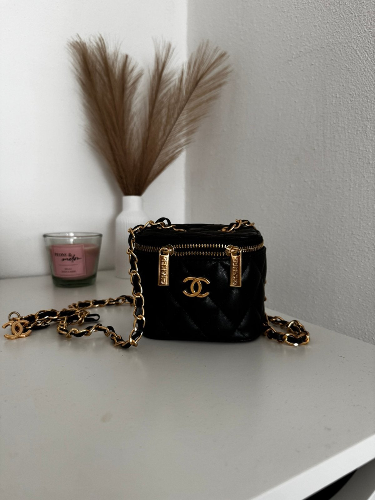 Dames chanel tas, Sieraden, Tassen en Uiterlijk, Ophalen, Zo goed als nieuw, Zwart, Schoudertasje