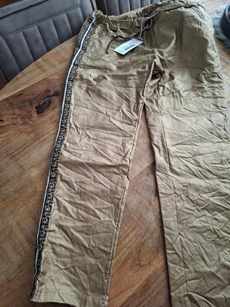 Broek lederlook (wax laag) XXXL nieuw met prijskaartje, Ophalen of Verzenden, Nieuw, Maat 46/48 (XL) of groter, Bruin