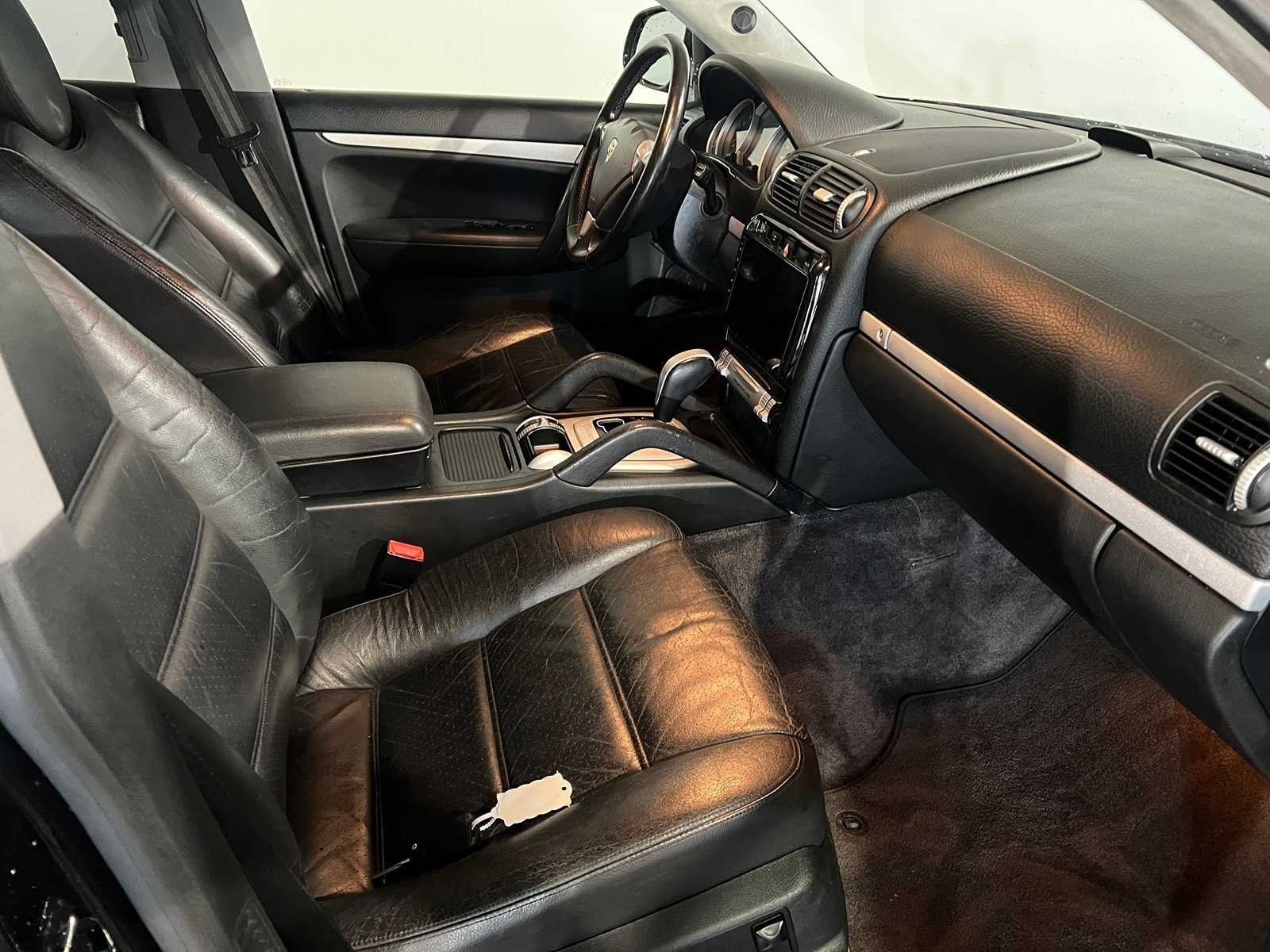 Porsche Cayenne 4.5 S , J-065-SJ, Auto's, Cayenne, Gebruikt, Zwart, 147 €/maand