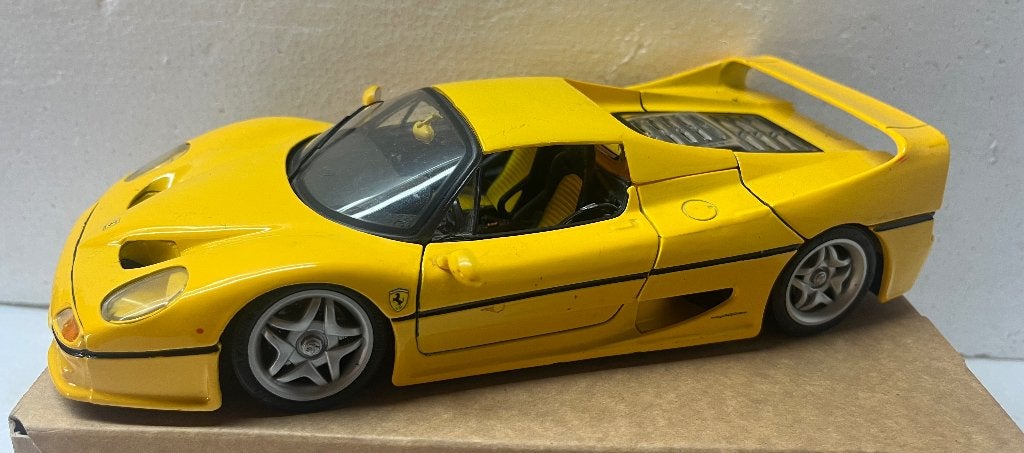 1:18 Maisto, Ferrari F50, Geel, Ophalen of Verzenden, Gebruikt, Auto, Maisto
