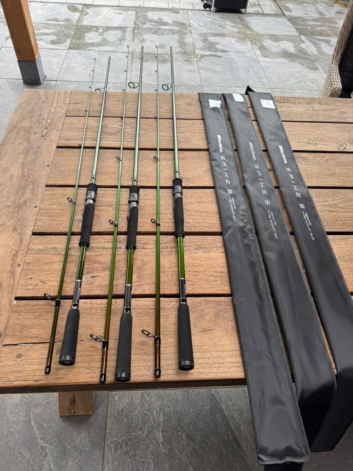 nieuwe abu garcia spike s 2,4 en 2,7m hengels , toppers !, Ophalen of Verzenden, Nieuw, Werphengel