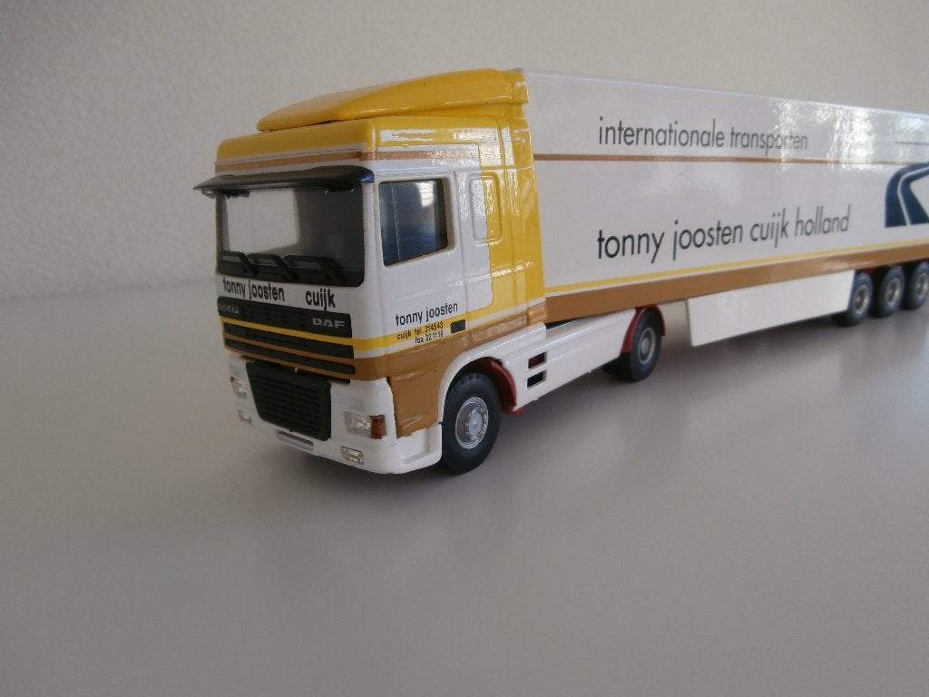Daf XF met oplegger Tonny Joosten Cuijk, Ophalen of Verzenden, Nieuw, Bus of Vrachtwagen, Lion Toys