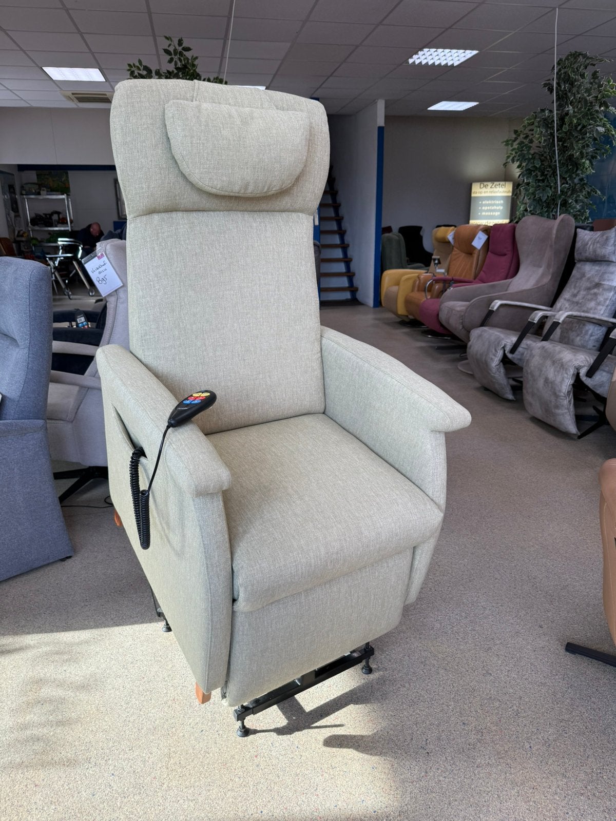 Fitform Medipoint sta op stoel relax fauteuil met bon, Verzenden, Zo goed als nieuw, Stof, Ruim 100 modellen gratis bezorging