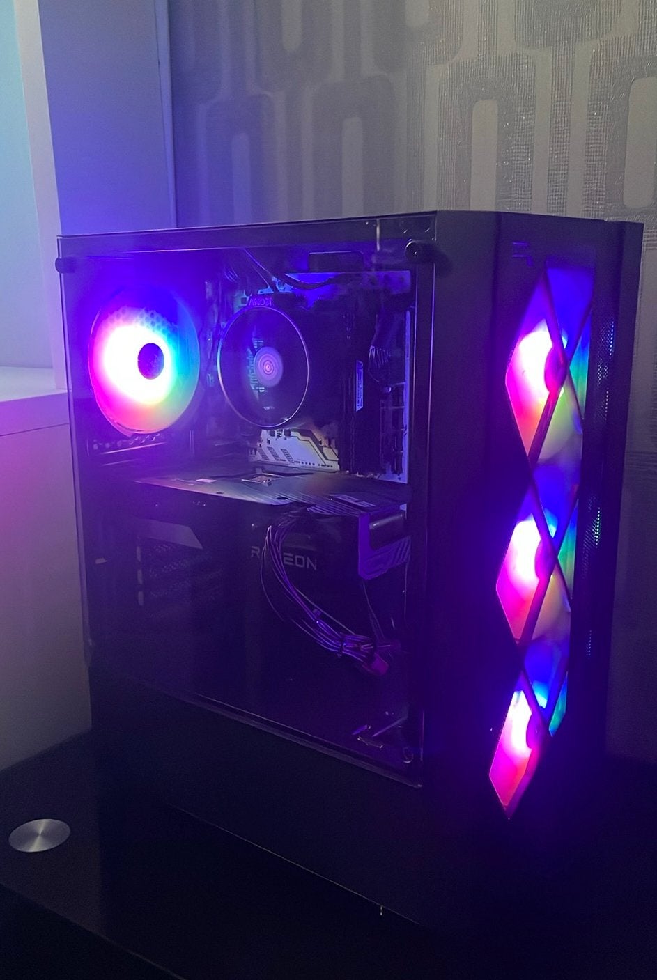 Gaming pc/setup rx6600xt ryzen 5 3600x 16gb 3200mhz 1tb ssd, Met monitor, Virtual Reality, Nieuw, Ophalen of Verzenden