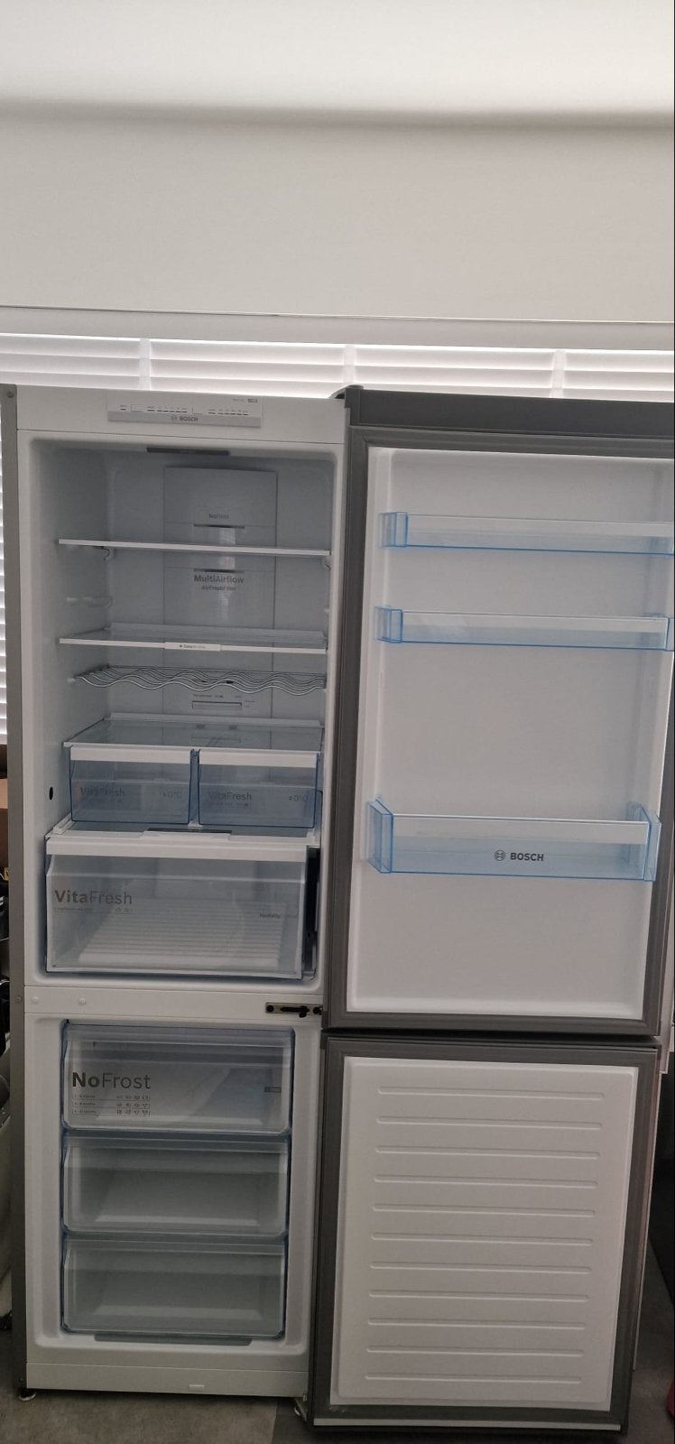 Bosch Koel-vriescombinatie met NoFrost en VitaFresh, Witgoed en Apparatuur, Koelkasten en IJskasten, Ophalen, 200 liter of meer