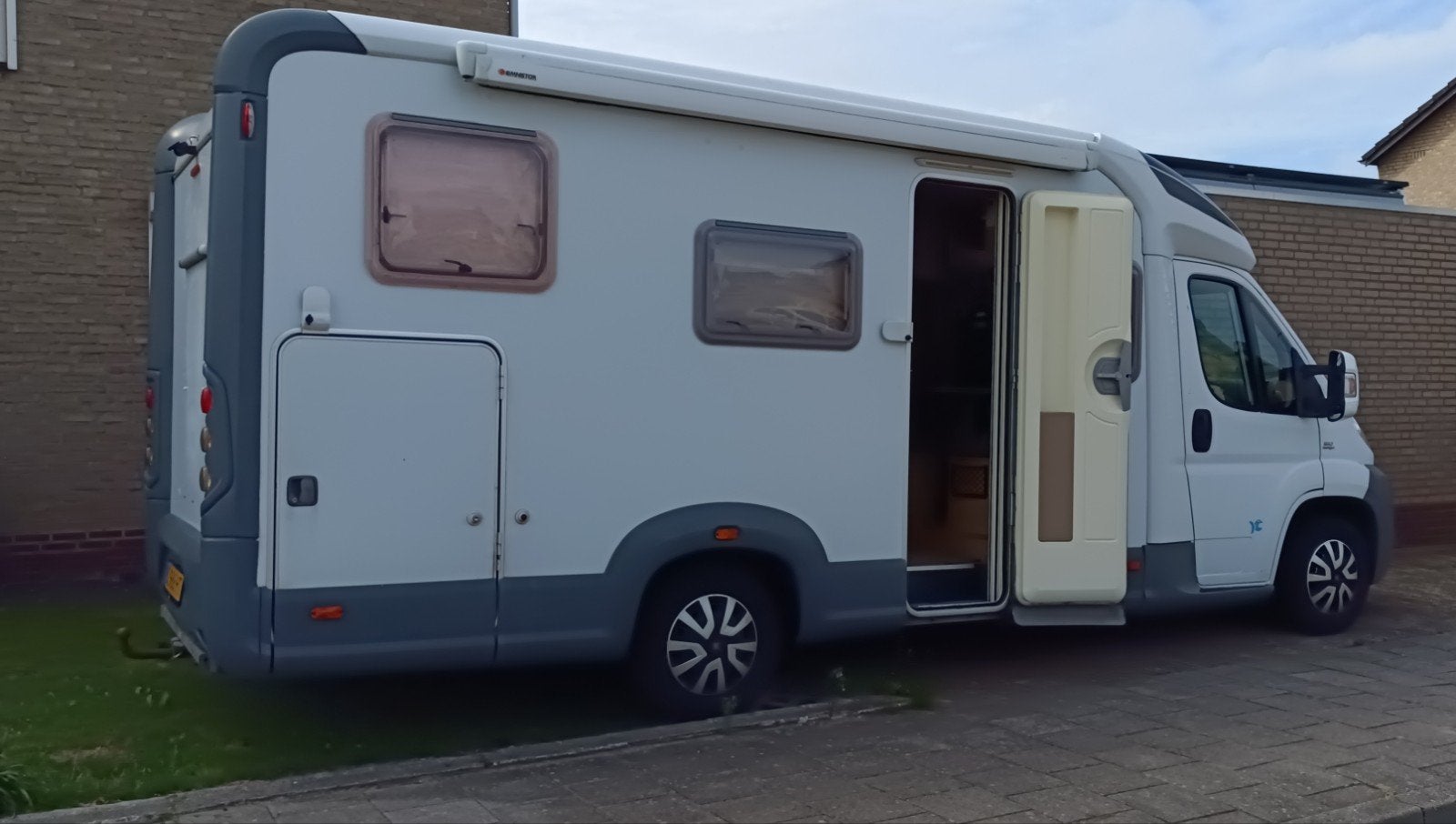 knaus Van TI, Caravans en Kamperen, Campers, Ringverwarming, Fiat, Airbags, 6 tot 7 meter