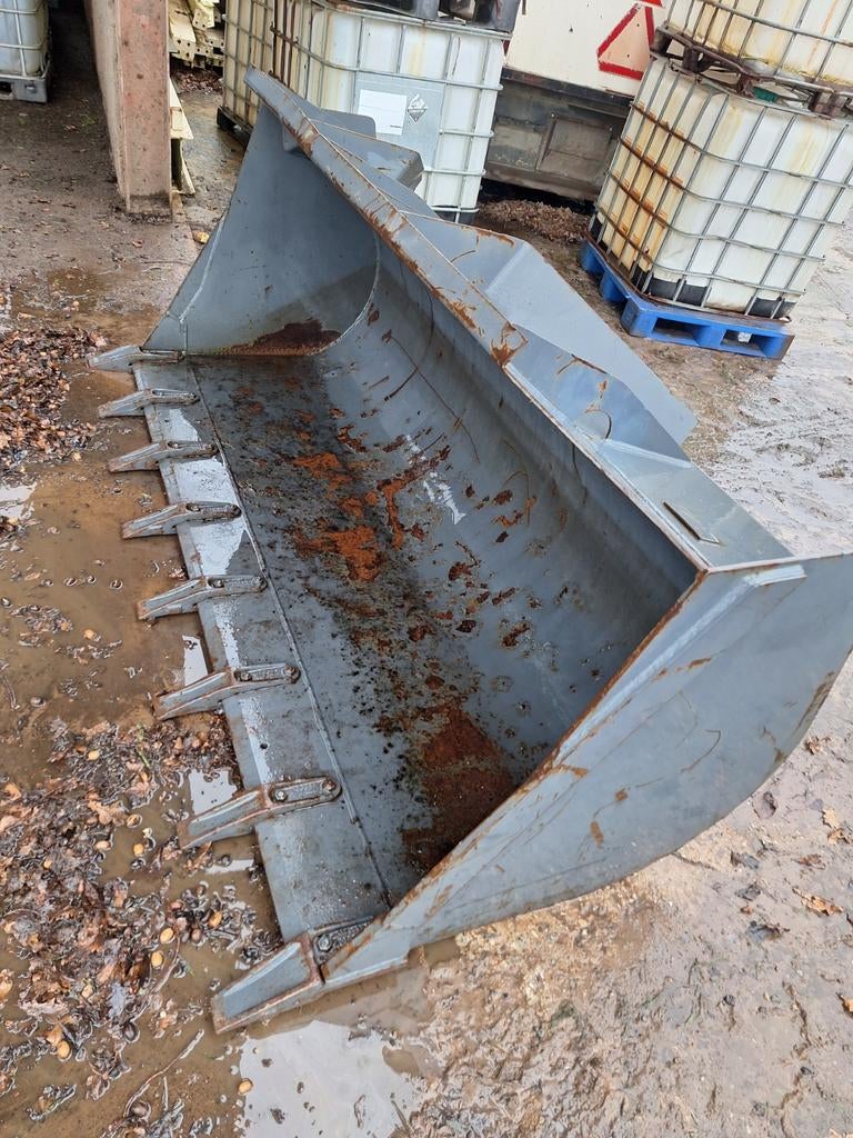 Shovelbak met tanden ongebruikt, Ophalen of Verzenden