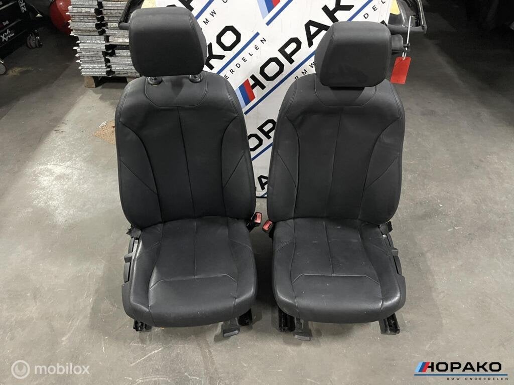 Voorstoelen zwart leder BMW F20 1 serie ETC, Gebruikt, Einsteinlaan 5 rijswijk, Bmw, Ophalen of Verzenden