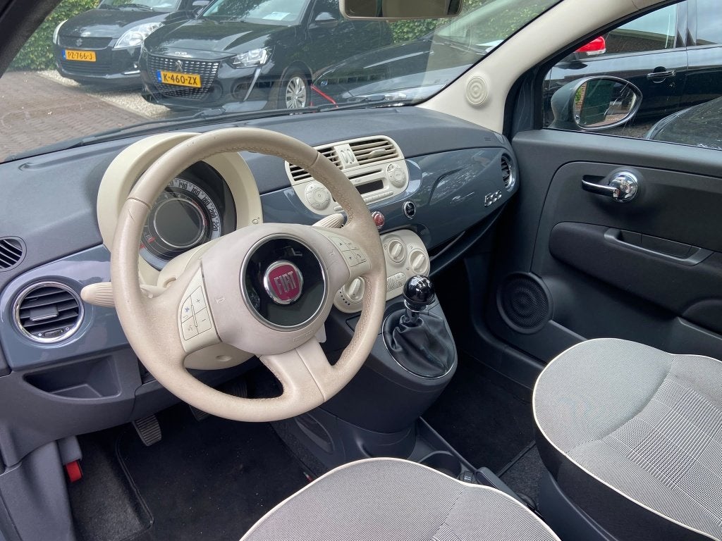 Fiat 500 TwinAir Turbo 80pk Lounge Panoramadak NL-auto!, Auto's, Voorwielaandrijving, Stof, Gebruikt, 905 kg