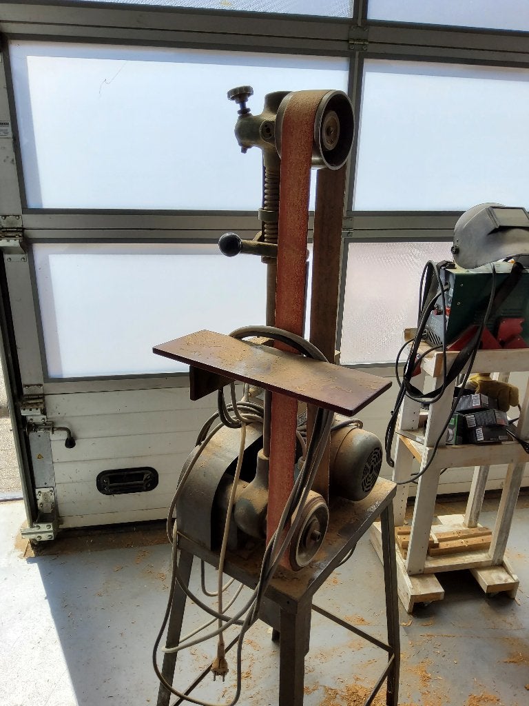 Bandschuurmachine Belt Grinder 220v met frequentieregelaar, Ophalen, Gebruikt, 600 tot 1200 watt, Bandschuurmachine