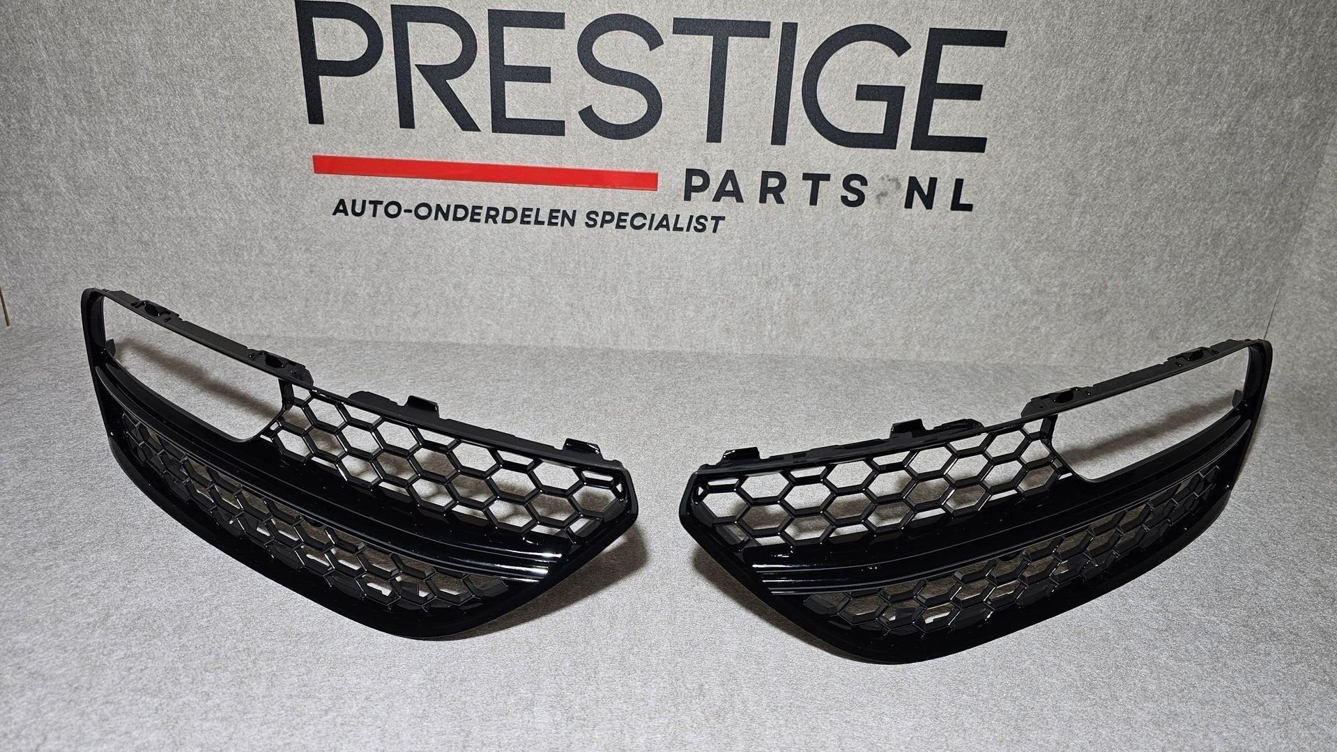 Mistlamp Roosters Audi A3 8V HOOGLANS ZWART LINKS & RECHTS, -, Voor, Nieuw, Ophalen of Verzenden