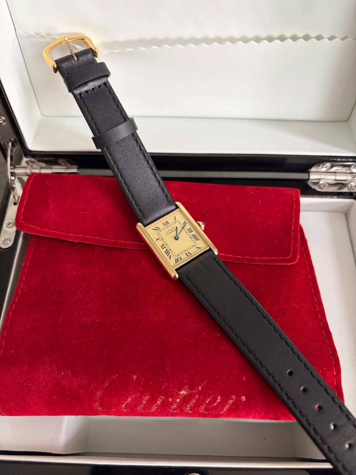 Must de Cartier Tank LM, Overige merken, Polshorloge, Verguld, Goud