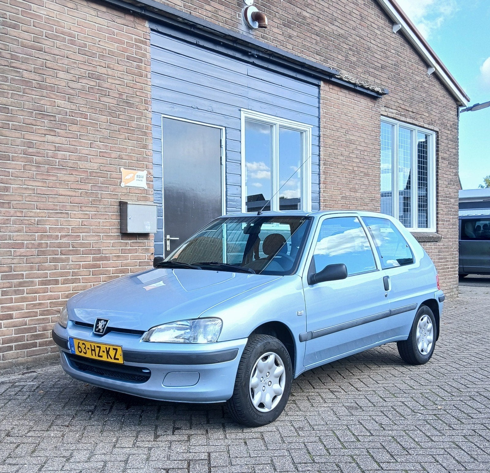 Peugeot 106 1.1 XR / 115.339 km! / APK 09-2027, Voorwielaandrijving, Stof, 4 cilinders, Origineel Nederlands