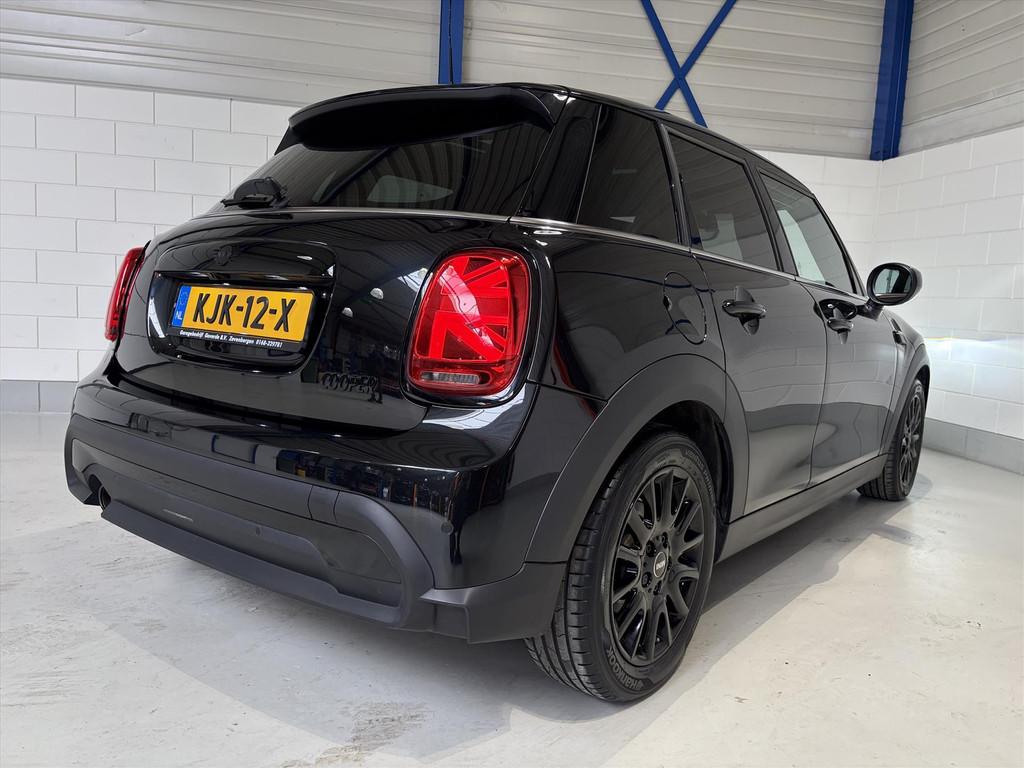 MINI Mini 5-Deurs (f55) Cooper, 1.5T 136pk AUT7, Pano, H/K,, 136 pk, Zwart, Leder, Bedrijf
